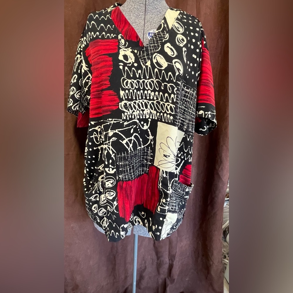 Uniform City Multi Color Printed Women’s Medium Medical Scrub Top